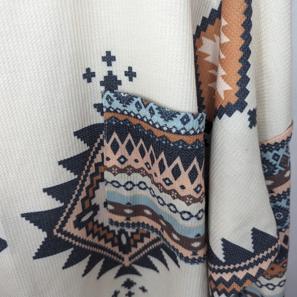 Spice Rose Aztec Pattern Boxy Cut Size L - Picture 5 of 6